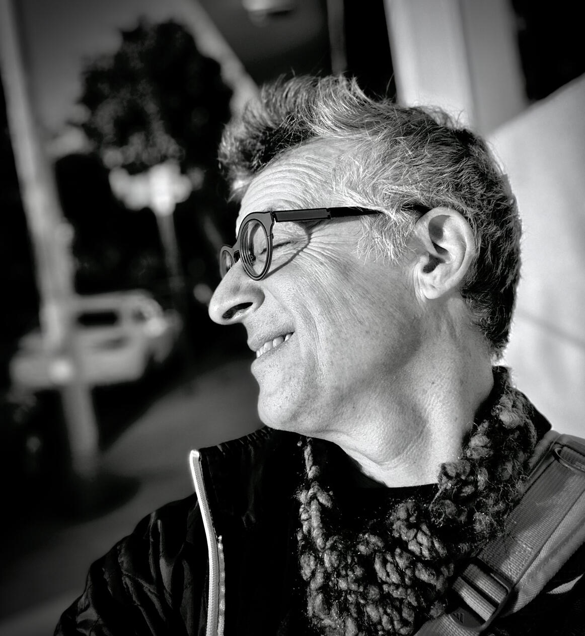 Barton Caplan - Gutterstars Studio - B&W Los Angeles Noir Photography. Barton Caplan - Black and White Artist Portrait - Photographer and Founder of Gutterstars Studio - Los Angeles, California Fine Art.